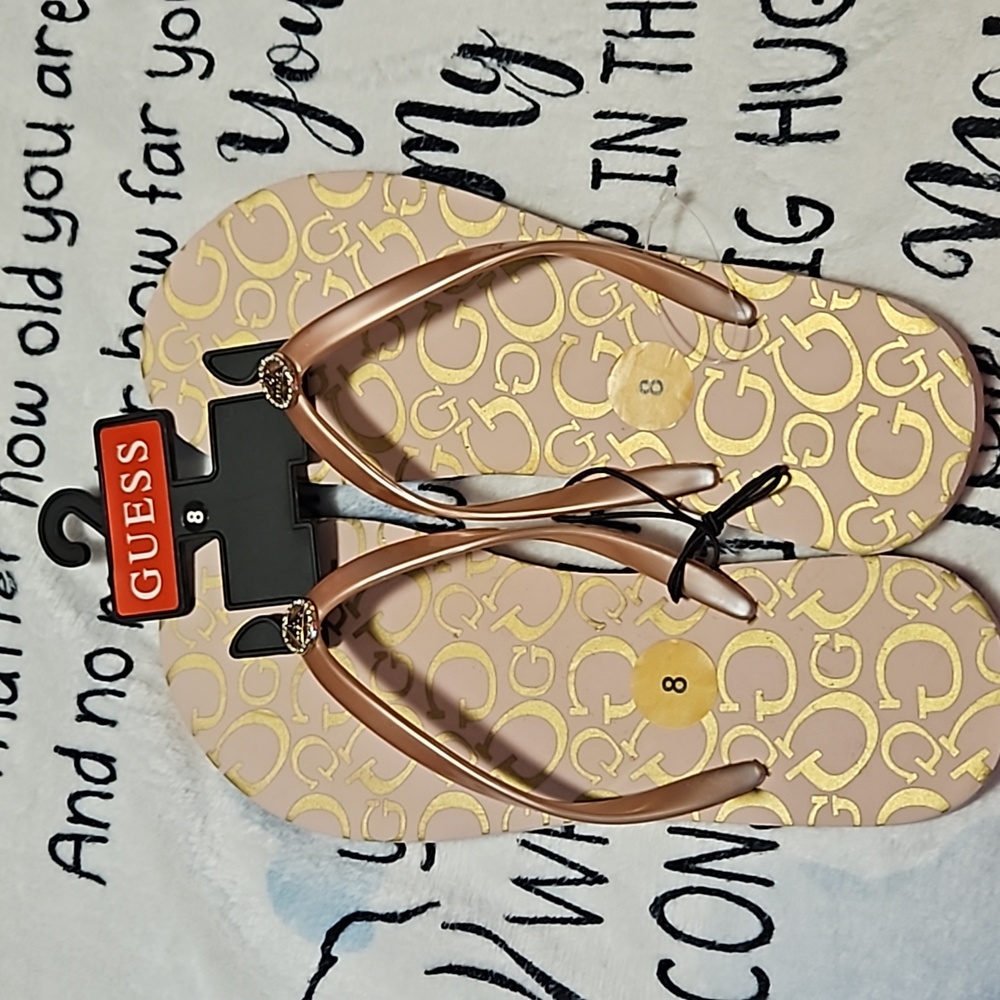 Guess slippers